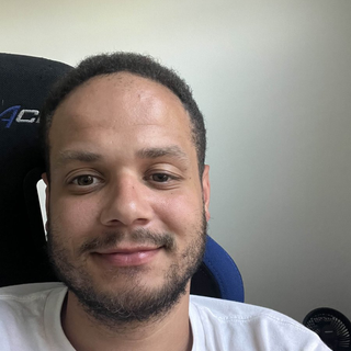 Erobb221